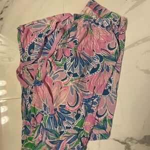FREE ADD ON TO A BUNDLE OF 3+ ITEMS! Lilly Pulitzer Floral Drawstring Pants